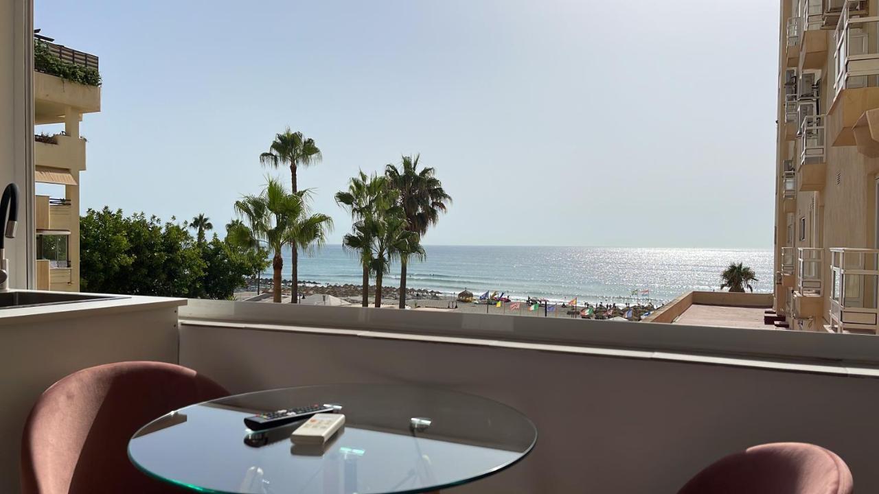 Torremolinos,Estudio Junto Al Mar En La Carihuela Exterior photo